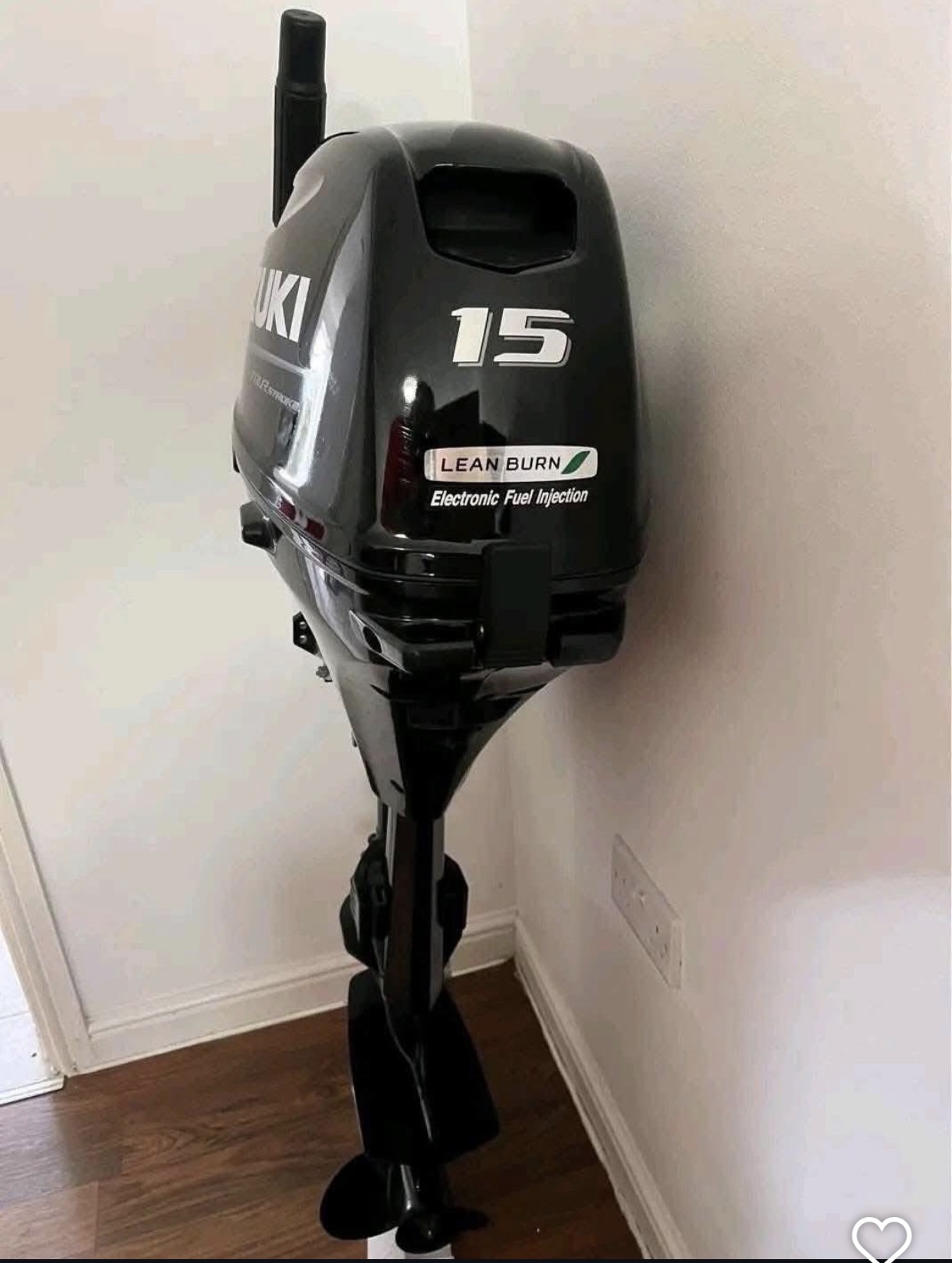 Suzuki 15 HP 4 Stroke Outboard Motor Engine