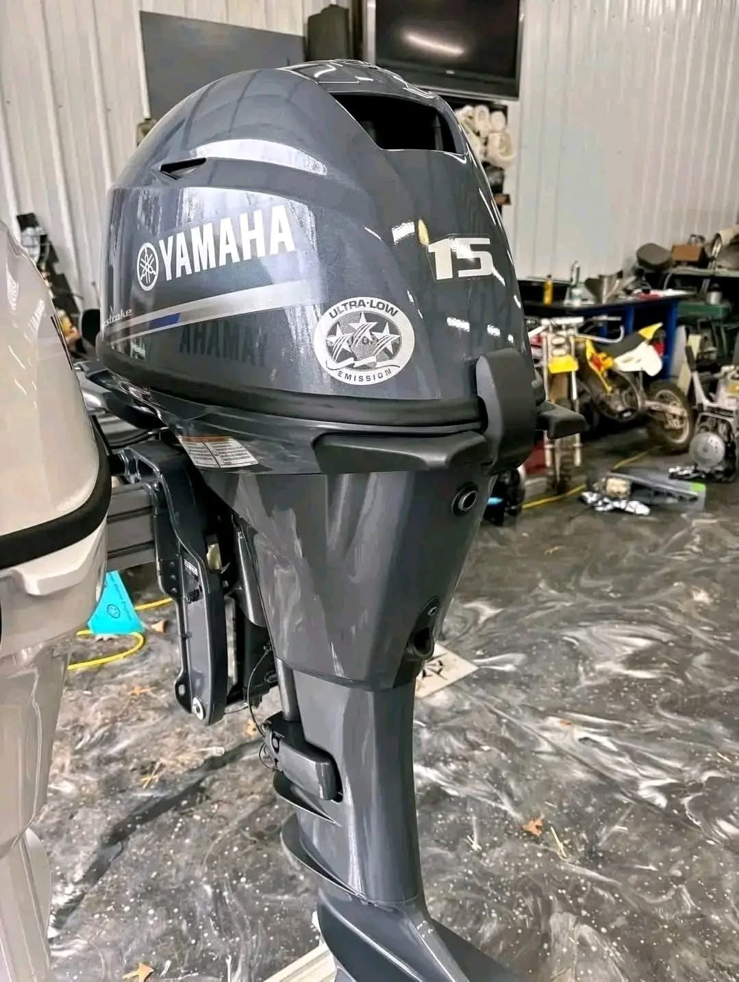 Yamaha 15 HP 4 Stroke Outboard Motor Engine