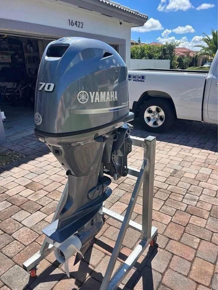 Yamaha 70 HP 4 Stroke Outboard Motor Engine