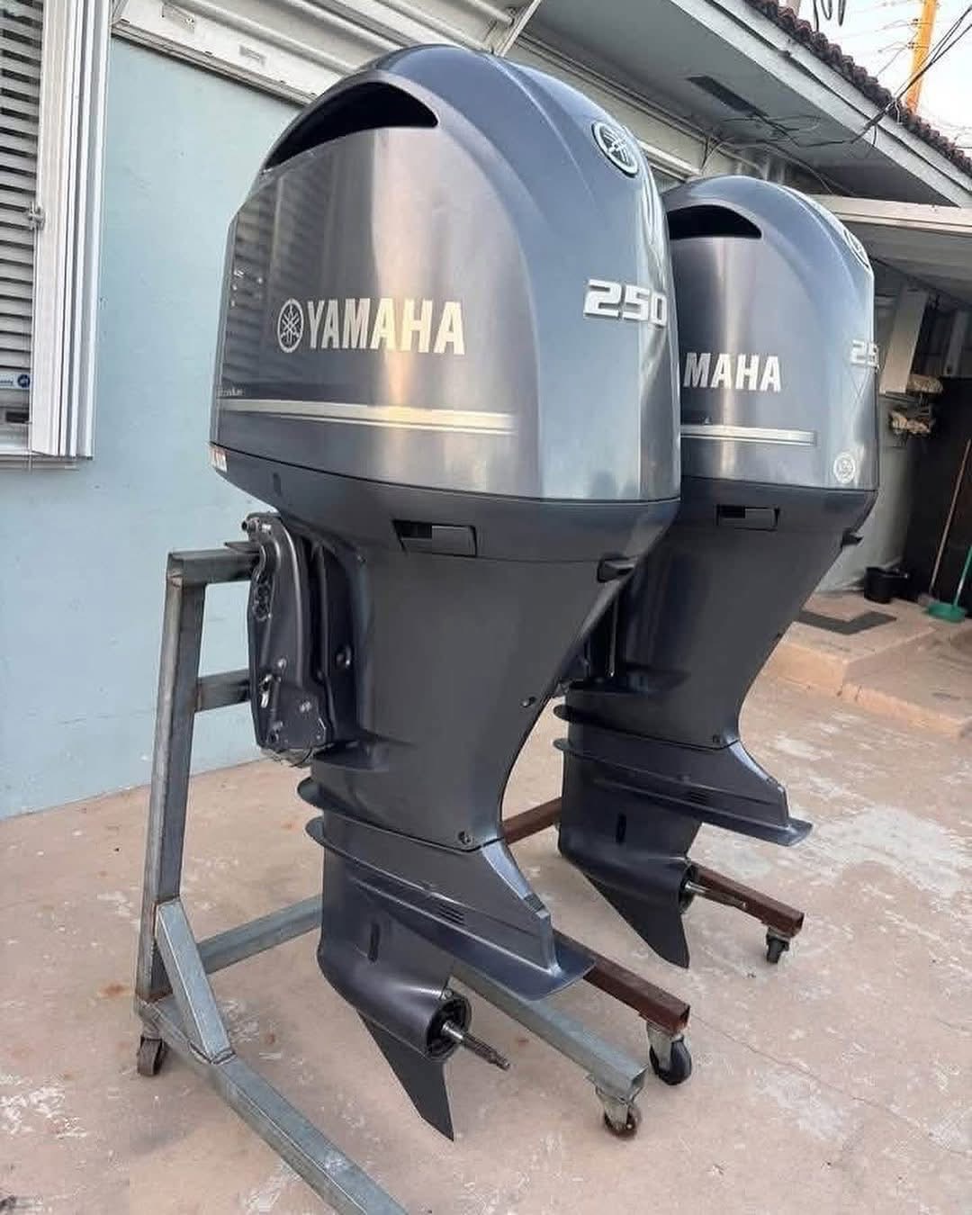 Slightly Used Twin Yamaha 250 HP 4 Stroke Outboard Motor Engine