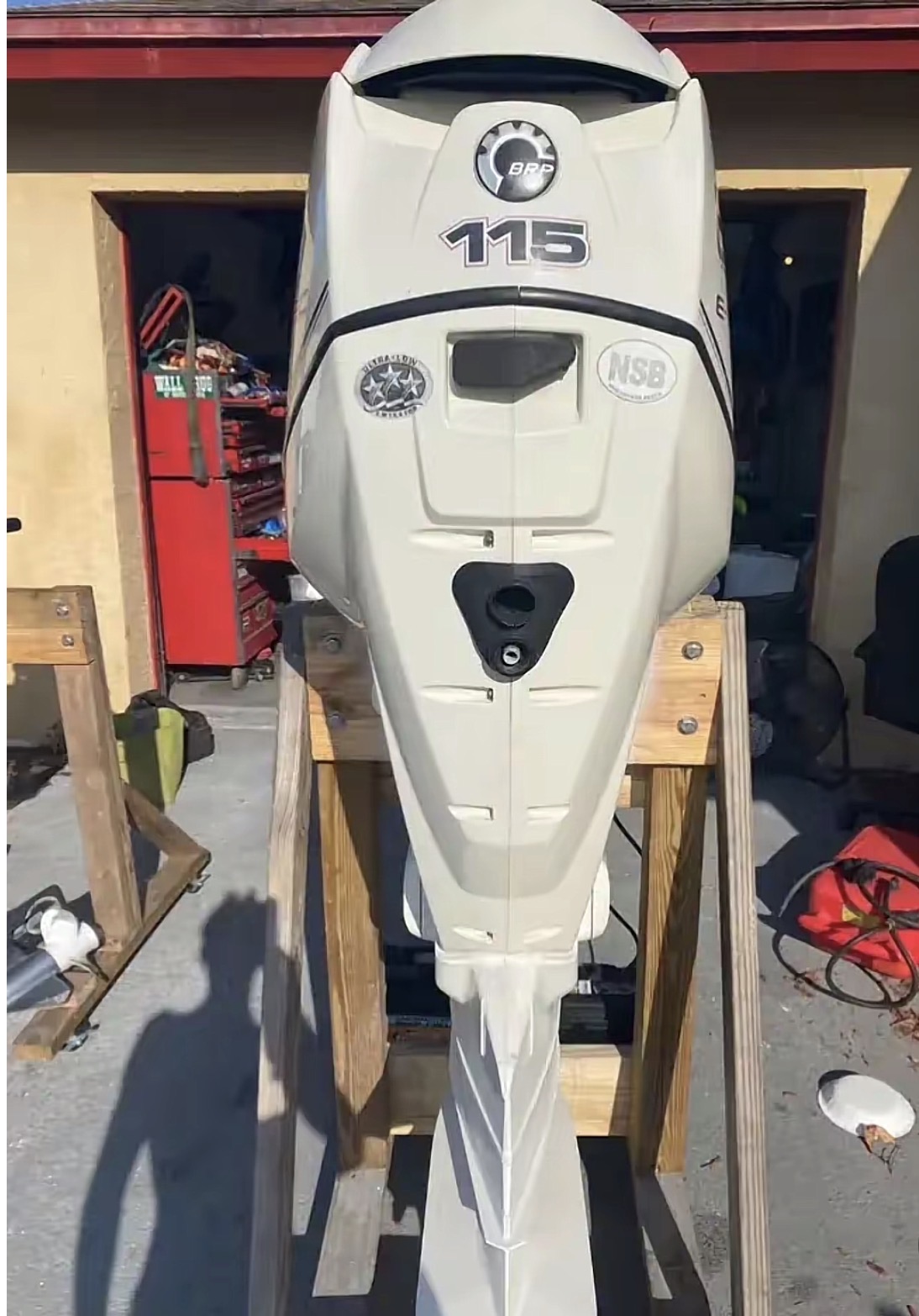 Envirude 115 HP 4 Stroke Outboard Motor Engine