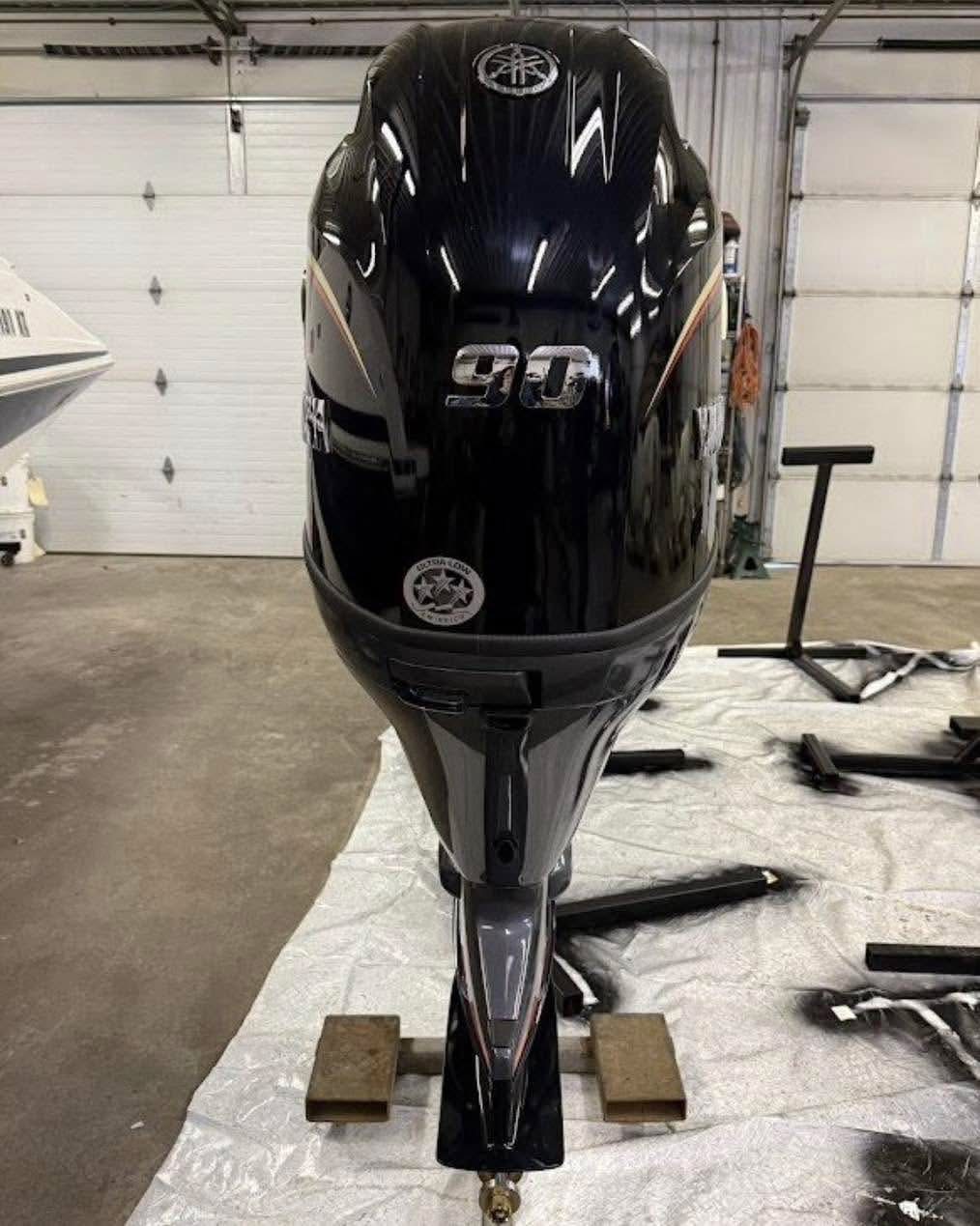 Yamaha Vmax 90 HP 4 Stroke Outboard Motor Engine